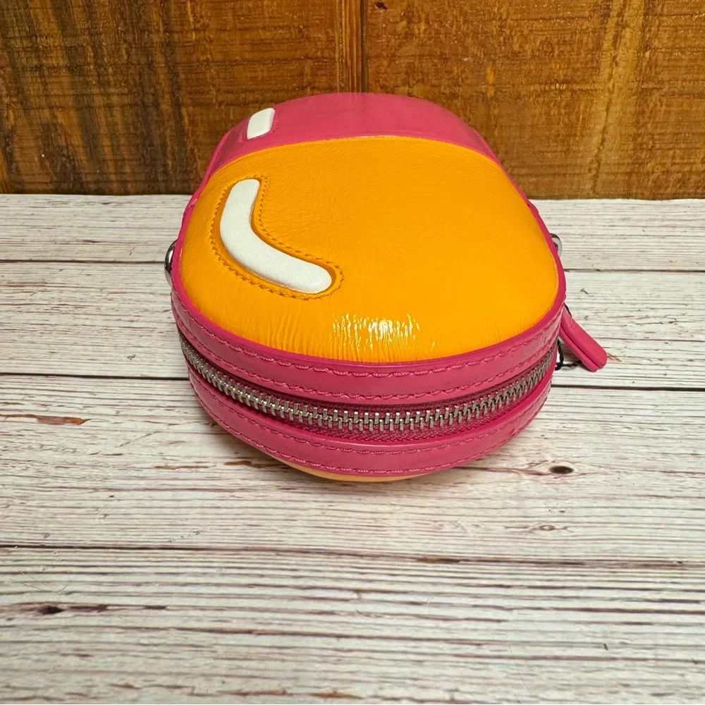 Marc Jacobs 3D Vitamin Pill Crossbody w/ Matching Keychain - Tangerine/Hot Pink - Picture 4 of 11